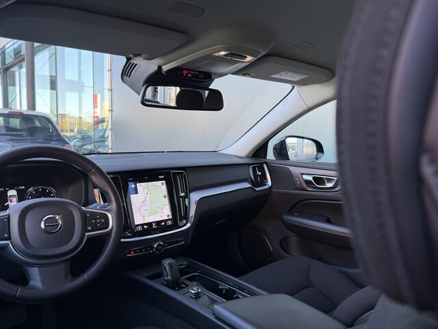 Volvo V60 BWJ 2022 2.0 B4 200 PK Momentum AUTOMAAT | TREKHAAK | STOEL + STUURVERW. | FULL LED | CAMERA | CRUISE | CARPLAY + ANDROID | NAVI | CLIMA | LMV | PDC