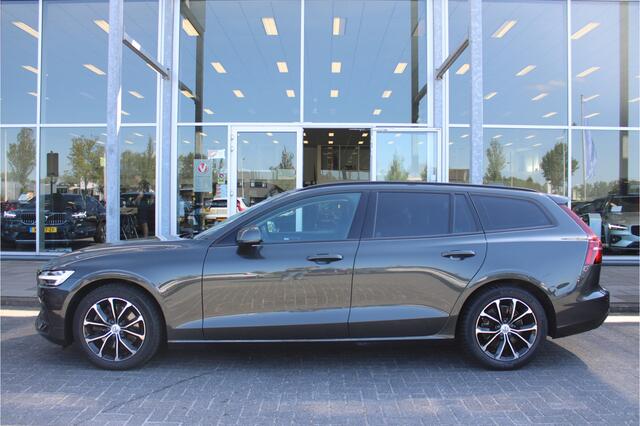 Volvo V60 B3 164PK Automaat Momentum Advantage | Trekhaak | Camera + PDC | Pilot Assist | Getint glas | Verw. Stoel- & stuurwiel |
