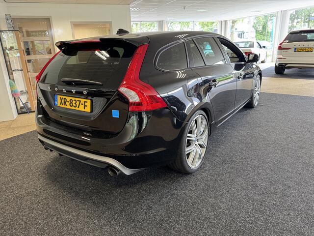 Volvo V60 2.0 T6 AWD Polestar Een kanon van een auto van een liefhebber voor een liefhebber!