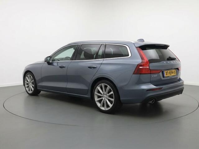 Volvo V60 2.0 T5 Momentum | Geen import | Comfort stoelen