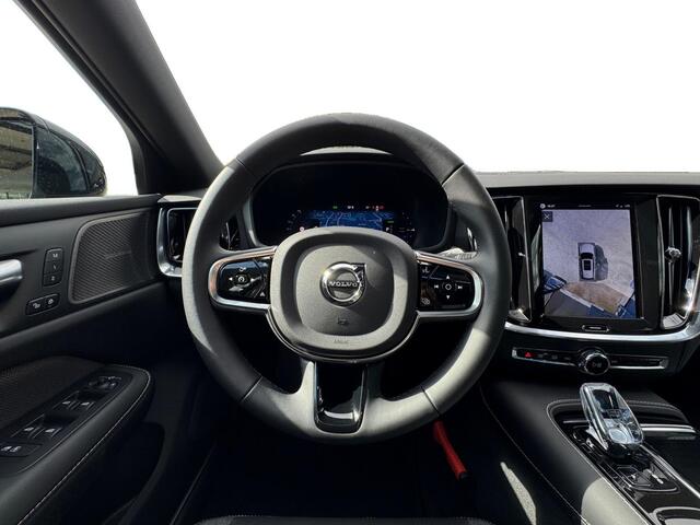 Volvo V60 T8 Plug-in hybrid AWD Plus Dark |Trekhaak| 360 camera| Head-Up| Schuifdak|