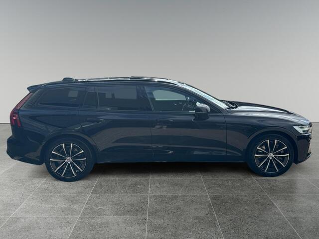 Volvo V60 T8 Plug-in hybrid AWD Plus Dark |Trekhaak| 360 camera| Head-Up| Schuifdak|