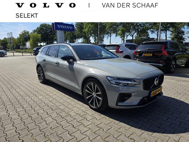 Volvo V60 2.0 T8 Plug-in hybrid AWD Plus Dark | Head-up | Schuif/kanteldak | Trekhaak | Pilot Assist | BLIS | H&K Audio |