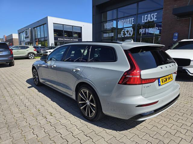 Volvo V60 2.0 T8 Plug-in hybrid AWD Plus Dark | Head-up | Schuif/kanteldak | Trekhaak | Pilot Assist | BLIS | H&K Audio |