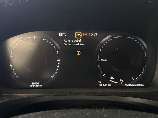 Volvo V60 2.0 T6 Recharge AWD Inscription | Navigatie | Camera | Panoramadak | Winterset | Stoelverwarming |