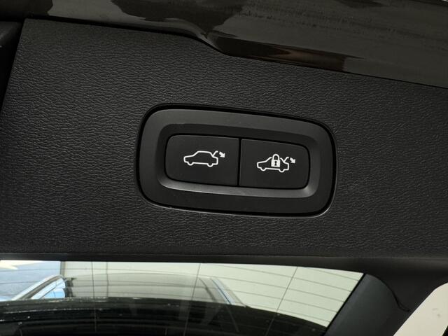 Volvo V60 2.0 T6 Recharge AWD Inscription | Navigatie | Camera | Panoramadak | Winterset | Stoelverwarming |