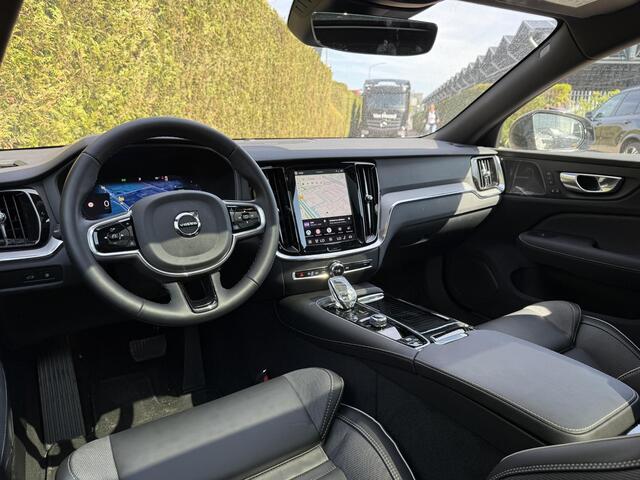 Volvo V60 T8 Plug-in hybrid AWD Plus Dark | Blis | Trekhaak | Pano dak | Keyless | Elektrische stoelen | Head up display | 360 camera | Stuur en stoel verwarming | Harman / kardon audio | Cruise control |