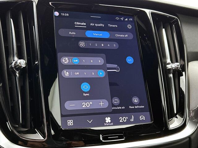 Volvo V60 2.0 T6 Plug-in hybrid AWD Plus Dark