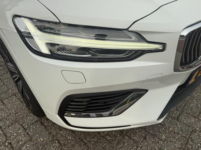 Volvo V60 T6 Recharge AWD Inscription, Pano | Trekhaak | Camera