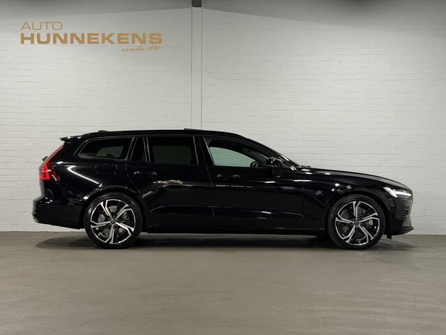 Volvo V60 2.0 T6 Plug-in hybrid AWD Plus Dark Open dak | Harman/Kardon | Adapt. cruise | 360 camera | Verwarmde voorruit | Stuur-/Stoelverwarming | Google | Keyless