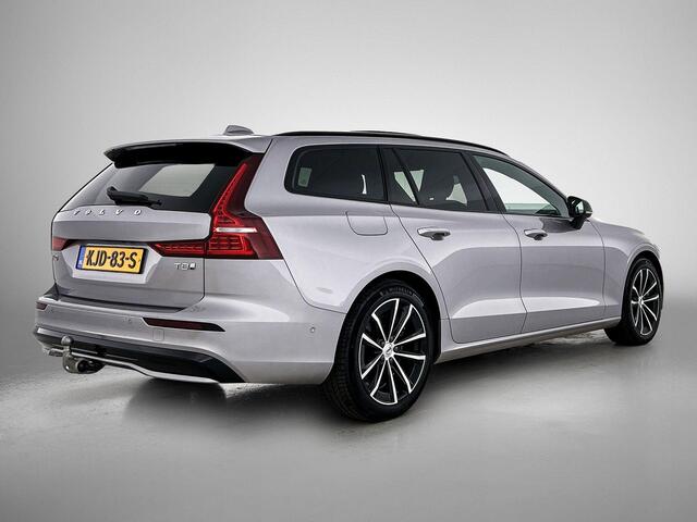 Volvo V60 2.0 T8 Plug-in hybrid AWD Plus Dark