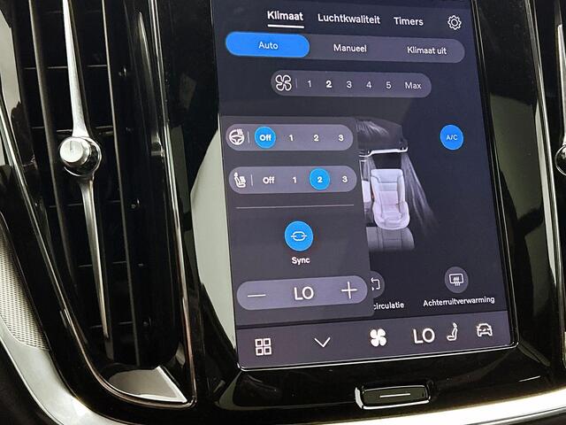 Volvo V60 2.0 T8 Plug-in hybrid AWD Plus Dark