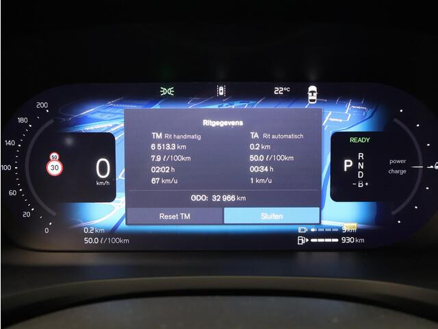 Volvo V60 T6 AWD Plug-in hybrid AWD Plus Dark Stoel verwarming / Trekhaak / Cruise control / Memory seats / Voorruit verwarming / All Season banden / 20" /