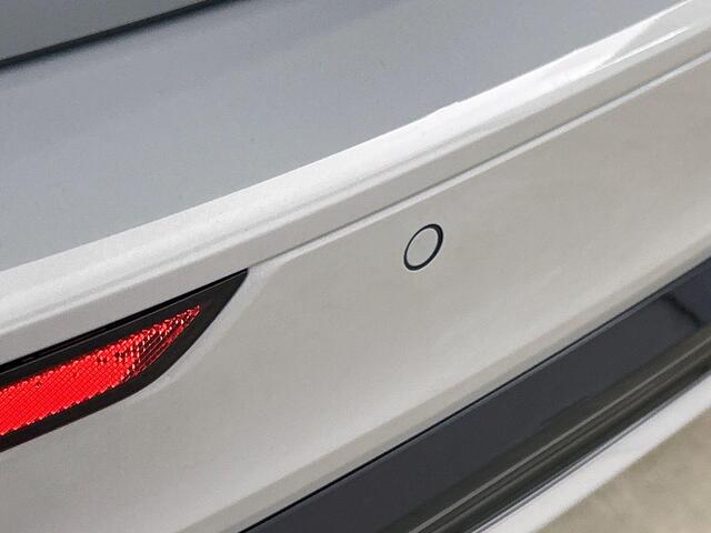 Volvo V60 2.0 T8 Plug-in hybrid AWD Plus Dark