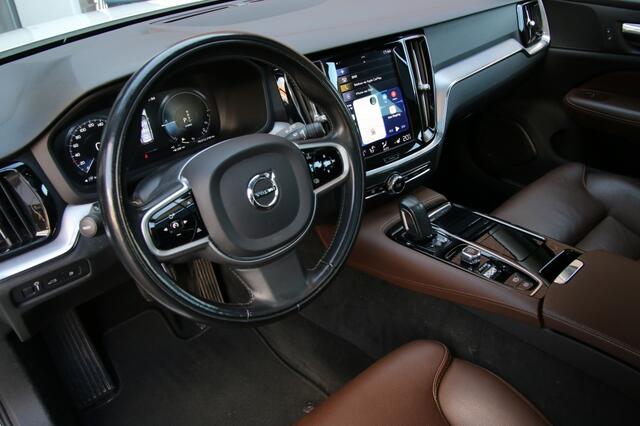 Volvo V60 2.0 T6 TE AWD MomPro