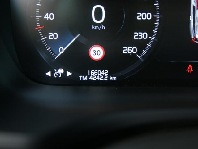 Volvo V60 2.0 T6 TE AWD MomPro