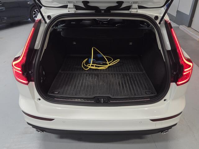 Volvo V60 2.0 T6 TE AWD MomPro