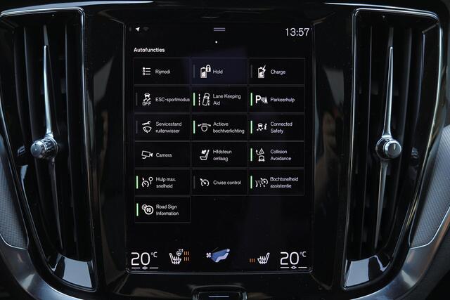 Volvo V60 T6 Recharge AWD R-Design - IntelliSafe Assist - Adaptieve LED koplampen - Parkeercamera achter - Parkeersensoren voor & achter - Elektr. bedienb. voorstoelen met geheugen links - Extra getint glas - Inklapbare trekhaak - 18' LMV