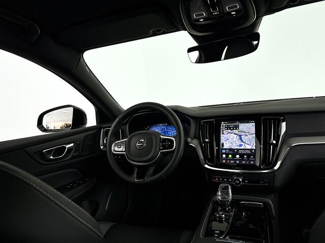 Volvo V60 T8 Plug-in hybrid AWD Plus Dark | SOH 100% | Panoramadak | 360° camera | Head-up display | Harman Kardon | Stoel- en stuurverwarming | Trekhaak