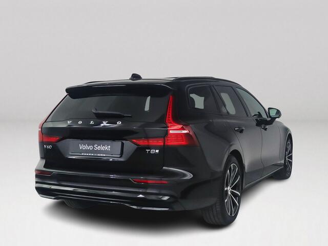 Volvo V60 T8 Plug-in hybrid AWD Plus Dark | SOH 100% | Panoramadak | 360° camera | Head-up display | Harman Kardon | Stoel- en stuurverwarming | Trekhaak
