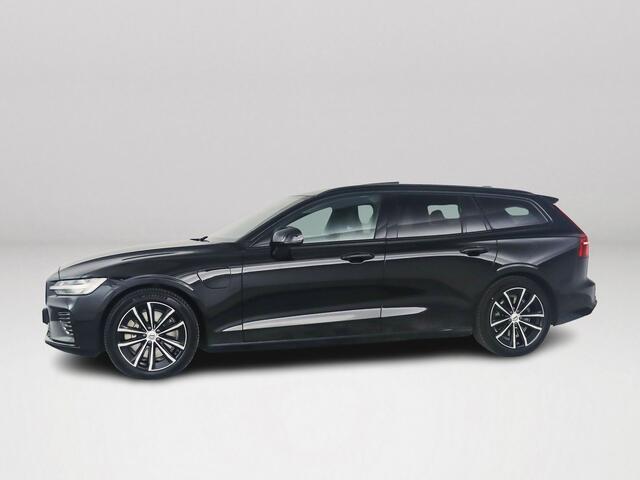Volvo V60 T8 Plug-in hybrid AWD Plus Dark | SOH 100% | Panoramadak | 360° camera | Head-up display | Harman Kardon | Stoel- en stuurverwarming | Trekhaak