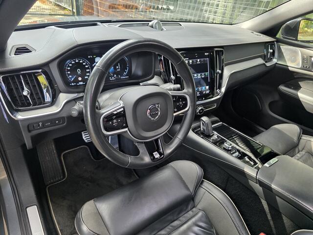 Volvo V60 2.0 T8 Twin Engine AWD R-Design