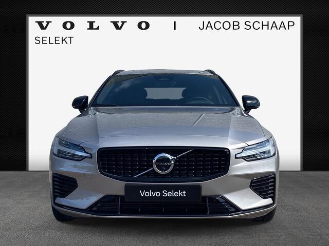 Volvo V60 2.0 T8 Plug-in hybrid AWD Plus Dark / Trekhaak / 360 camera / Harman/Kardon / Panoramadak /
