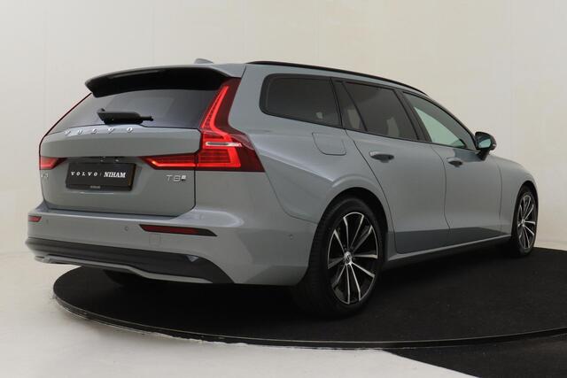 Volvo V60 T8 PLUG-IN HYBRID AWD PLUS DARK -PANO.DAK|HARMAN/KARDON|360°CAM|HEAD-UP DISP.|PRIVACY.GLAS|TREKHAAK|18"|SoH:100%