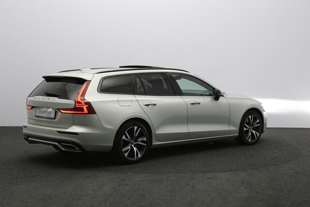 Volvo V60 2.0 T6 350 PK Recharge AWD R-Design PHEV, Panoramadak, 360 Camera, Memory