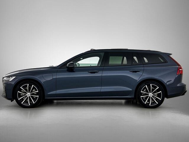 Volvo V60 2.0 T8 Plug-in hybrid AWD Plus Dark | Pano | BLIS | Sportinterieur |