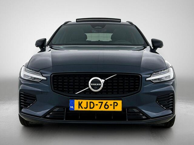 Volvo V60 2.0 T8 Plug-in hybrid AWD Plus Dark | Pano | BLIS | Sportinterieur |