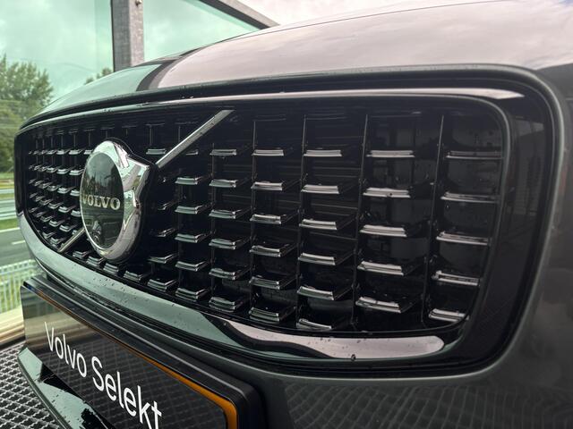 Volvo V60 2.0 T8 Plug-in hybrid AWD Plus Dark PHEV, Automaat, Panoramadak, Trekhaak semi elektrisch wegklapbaar, Head-up display, 360 graden parkeercamera,