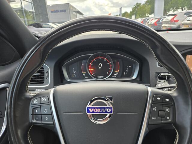 Volvo V60 1.5 T3 Polar+ Dynamic Dealer onderhouden | Cruise control | Verwarmde stoelen voor | Standkachel | Trekhaak