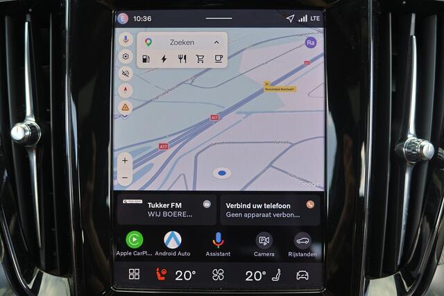Volvo V60 T6 Recharge AWD Plus Dark - IntelliSafe Assist & Surround - 360º Camera - Harman/Kardon audio - Verwarmde voorstoelen, stuur & achterbank - Parkeersensoren voor & achter - Elektr. bedienb. voorstoelen met geheugen - Inklapbare trekhaak - 18' LMV