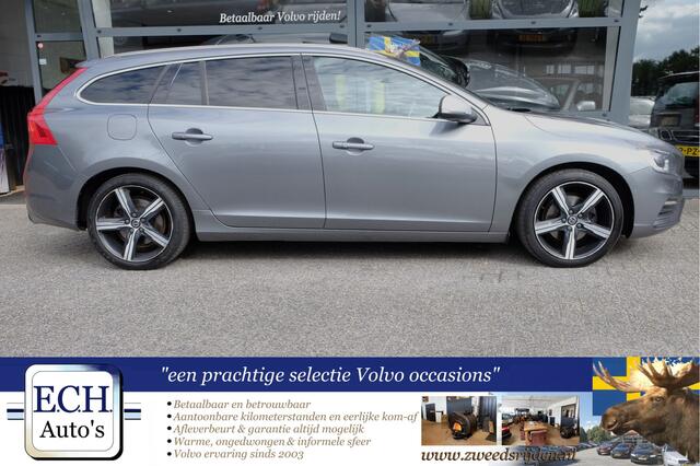 Volvo V60 2.0 T4 190 pk Business Sport, Schuifdak, Trekhaak, Camera