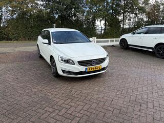Volvo V60 1.5 T3 Polar+ Dynamic TREKHAAK STOELVERW