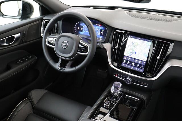 Volvo V60 T8 PLUG-IN HYBRID AWD PLUS DARK -PANO.DAK|HARMAN/KARDON|360°CAM|HEAD-UP DISP.|PRIVACY.GLAS|TREKHAAK|18"|SoH:100%