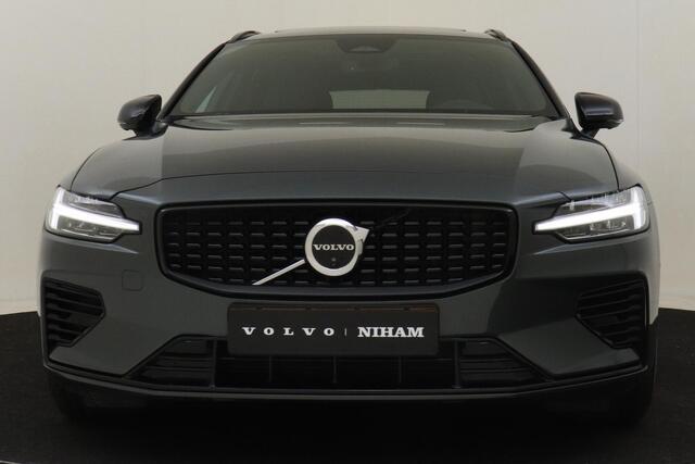 Volvo V60 T8 PLUG-IN HYBRID AWD PLUS DARK -PANO.DAK|HARMAN/KARDON|360°CAM|HEAD-UP DISP.|PRIVACY.GLAS|TREKHAAK|18"|SoH:100%