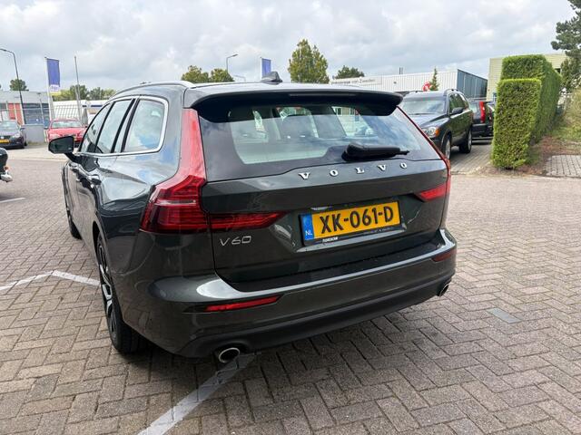 Volvo V60 2.0 D4 Momentum Pro. Adapt. Cruise I Leer I All-in prijs!