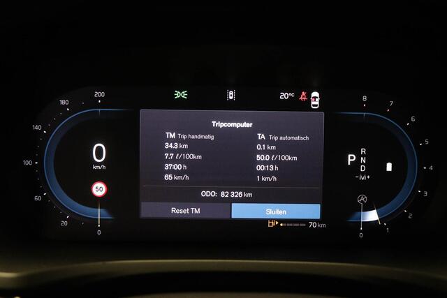 Volvo V60 2.0 B4 Ultimate Dark | PANORAMADAK | HEAD UP | STANDKACHEL | ACHTERBANKVERWARMING | 360 CAMERA | 20"