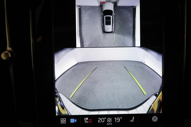 Volvo V60 2.0 B4 Ultimate Dark | PANORAMADAK | HEAD UP | STANDKACHEL | ACHTERBANKVERWARMING | 360 CAMERA | 20"