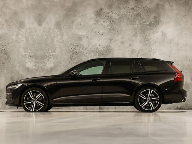 Volvo V60 2.0 T6 Twin Engine AWD R-Design 340Pk Automaat (PANORAMADAK, APPLE CARPLAY, HARMAN/KARDON, CAMERA, STOELVERWARMING, MEMORY SEATS, GETINT GLAS, NIEUWE APK, NIEUWSTAAT)