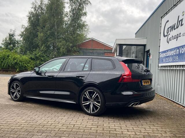 Volvo V60 2.0 B3 Momentum Advantage