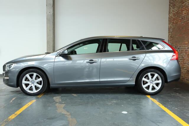 Volvo V60 T3 Summum