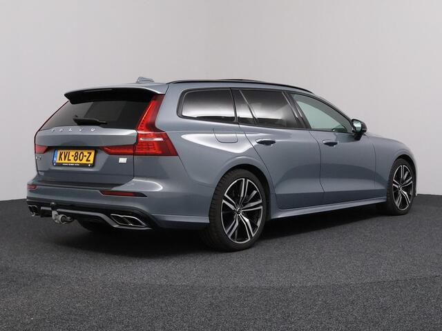 Volvo V60 2.0 T6 Plug-in hybrid AWD R-Design | SoH 95,7% | Long Range | Panoramadak | Trekhaak | H&K | Camera!