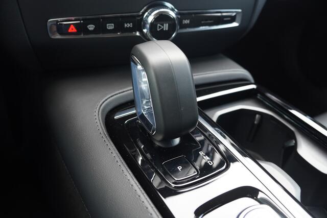 Volvo V60 2.0 T8 Plug-in hybrid AWD Plus Bright - TREKHAAK - LEDER - FULL LED - CAMERA -