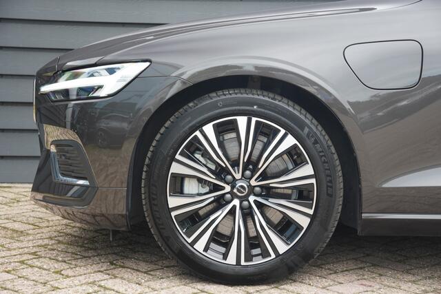 Volvo V60 2.0 T8 Plug-in hybrid AWD Plus Bright - TREKHAAK - LEDER - FULL LED - CAMERA -