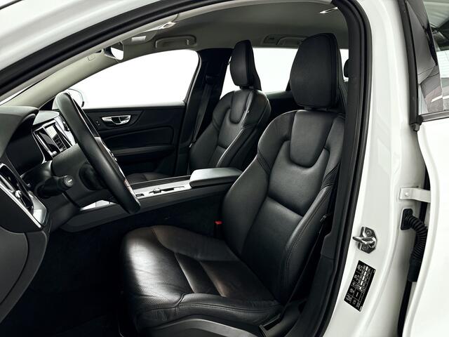 Volvo V60 B3 Momentum Advantage | Parkeercamera | Stoel- en Stuurverwarming | Cruise control | Trekhaak