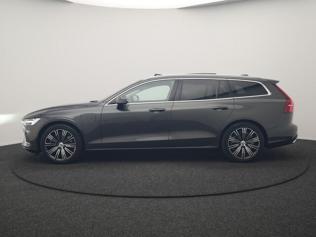 Volvo V60 T6 Recharge AWD Inscription PHEV 340pk Dealer O.H | Trekhaak Af Fabriek | Panodak | Adaptive Cruise | Harman / Kardon | 360 Camera | Lederen Sportstoelen Memory & Verwarmd | Stuurverwarming | Blis | Keyless | Apple Carplay | Virtual | Navigatie | DAB | 19"L.M | Plug In Hybrid