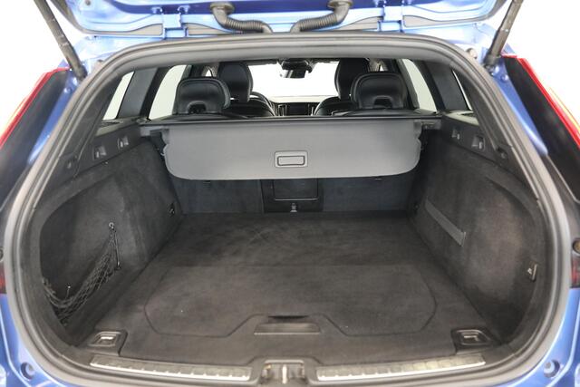Volvo V60 2.0 T4 R-Design | Trekhaak | Leer | Camera